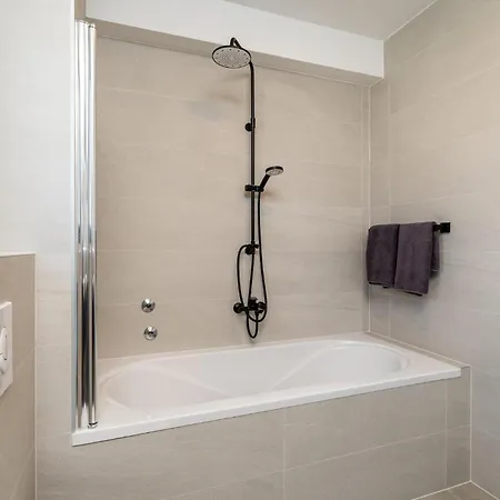 In With Sauna Hébergement de vacances