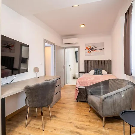 Hébergement de vacances In With Sauna