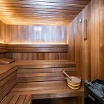 Hébergement de vacances Front In With Sauna Sreser