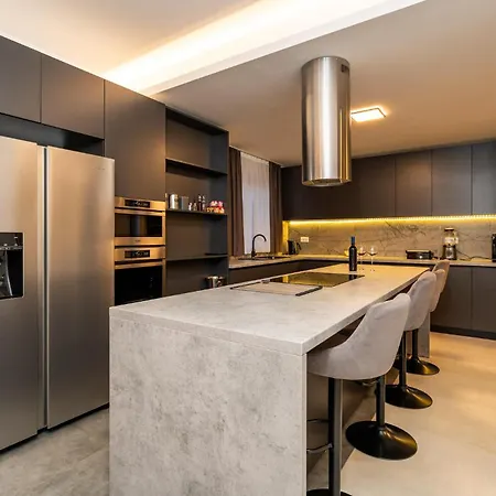 In With Sauna Vikendica *