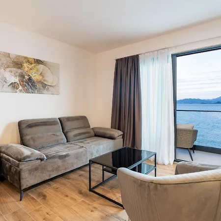 In With Sauna Vikendica